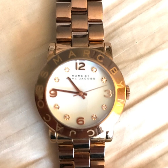 Marc Jacobs Amy Glitz Watch - Picture 9 of 9